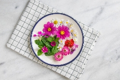 Delight your senses | 6 edible flowers